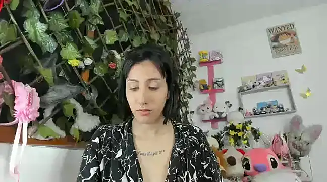 LunaDeCristall online show from 02.02.25