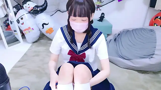 x-naru-x online show from 10.30.25