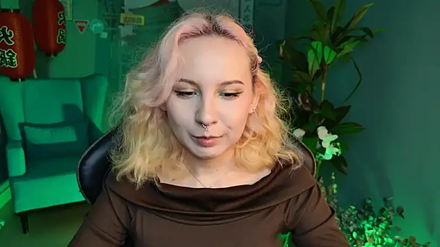 JasmineMilko online show from 02.13.25