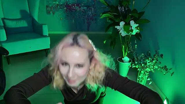 JasmineMilko online show from 02.13.25