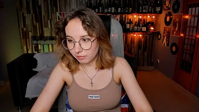 Snapshot of JasmineMilko chatting on 03.02.26 JasmineMilko online show from 03.02.26