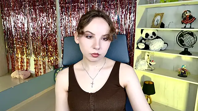 Snapshot of JasmineMilko chatting on 05.04.26 JasmineMilko online show from 05.04.26