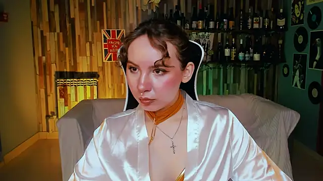 Snapshot of JasmineMilko chatting on 05.15.26 JasmineMilko online show from 05.15.26