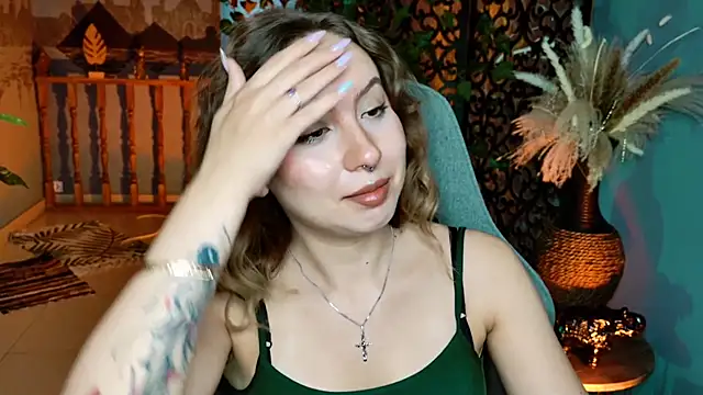 Snapshot of JasmineMilko chatting on 06.29.26 JasmineMilko online show from 06.29.26
