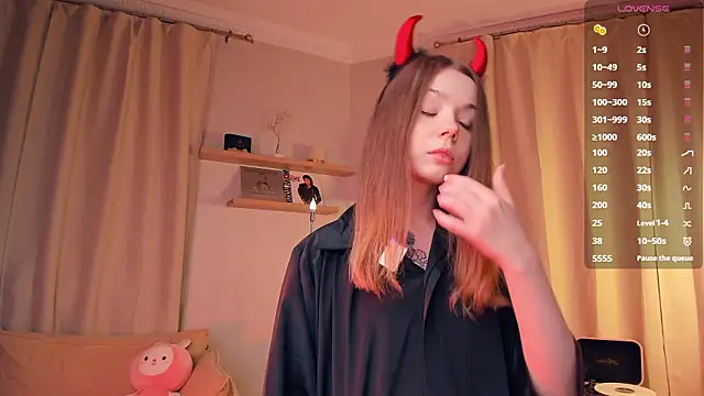 DominikaElis online show from 03.13.26