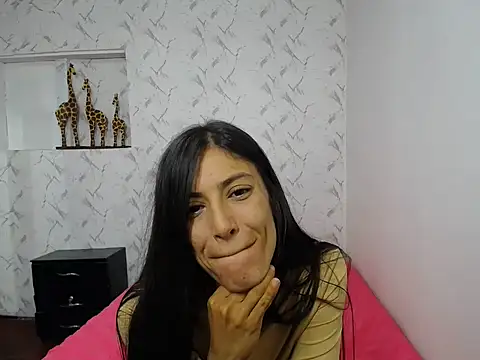 aleja 2024 online show from 02.14.26