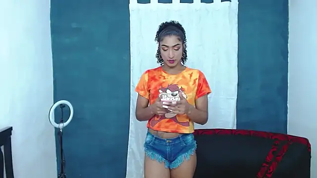 BLACK MOON TS online show from 09.19.25