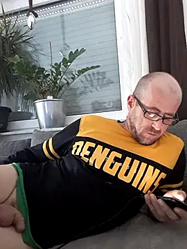 DonKazik online show from 10.26.25