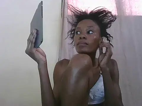 Snapshot of Sweetpetite254 chatting on 02.03.26 Sweetpetite254 online show from 02.03.26