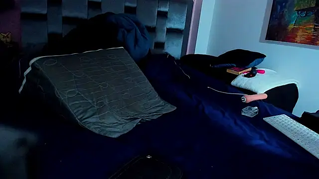 Piggy Eddy online show from 02.03.25