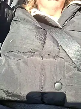 Snapshot of Mara-24 chatting on 01.16.26 Mara-24 online show from 01.16.26