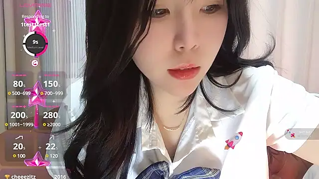 NickiBloom online show from 01.26.25