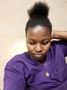 Snapshot of Yours_faithfully1 chatting on 11.07.25 Yours faithfully1 online show from 11.07.25