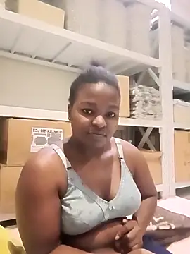 Snapshot of Yours_faithfully1 chatting on 12.02.25 Yours faithfully1 online show from 12.02.25