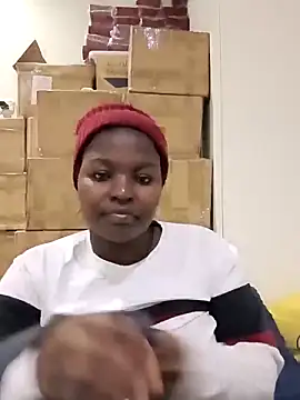 Snapshot of Yours_faithfully1 chatting on 12.19.25 Yours faithfully1 online show from 12.19.25