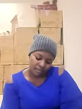 Snapshot of Yours_faithfully1 chatting on 12.20.25 Yours faithfully1 online show from 12.20.25