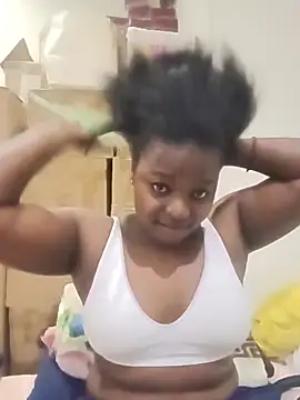 Snapshot of Yours_faithfully1 chatting on 02.08.26 Yours faithfully1 online show from 02.08.26