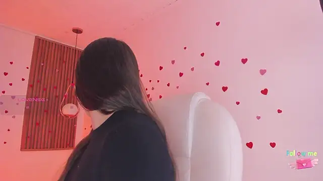 TiffanyWright online show from 02.17.26