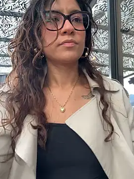 ValeriEvan online show from 10.28.25