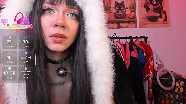 Snapshot of Alicedangerrr chatting on 07.11.26 Alicedangerrr online show from 07.11.26