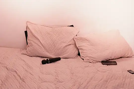 Snapshot of Nicky_and_Blake chatting on 02.21.25 Nicky and Blake online show from 02.21.25