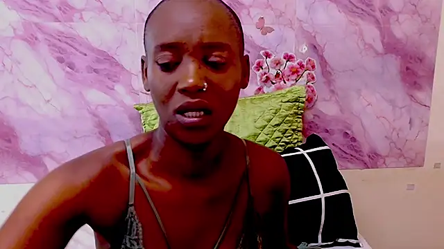 EbonyOlive69 online show from 02.12.26