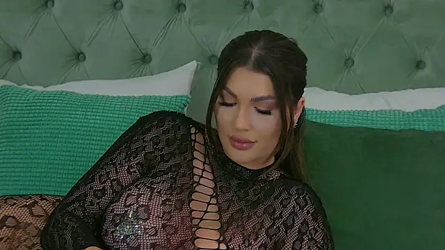 itsjessiebabe online show from 12.28.24