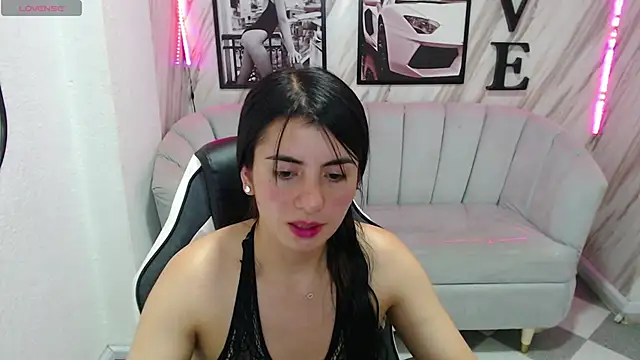 Snapshot of _samantha_b chatting on 01.11.25 samantha b online show from 01.11.25