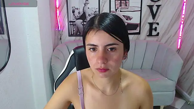 Snapshot of _samantha_b chatting on 03.04.25 samantha b online show from 03.04.25