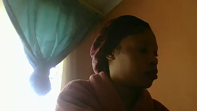 NAUGHTYSHALOTXX online show from 05.27.26