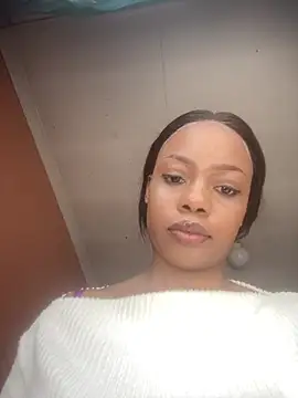 NAUGHTYSHALOTXX online show from 07.18.26