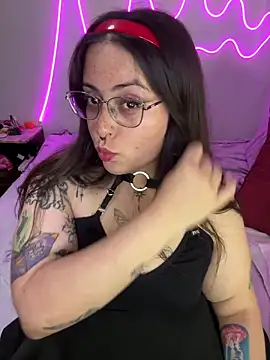 Mizztikaa online show from 01.01.25