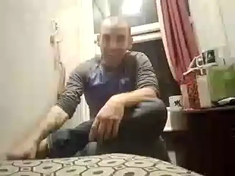 Snapshot of DrbigdickUK chatting on 09.26.25 DrbigdickUK online show from 09.26.25