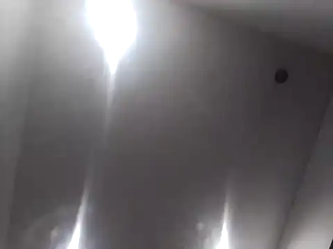 Snapshot of DrbigdickUK chatting on 10.16.25 DrbigdickUK online show from 10.16.25