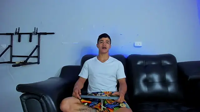 Rob saenz  online show from 01.22.25