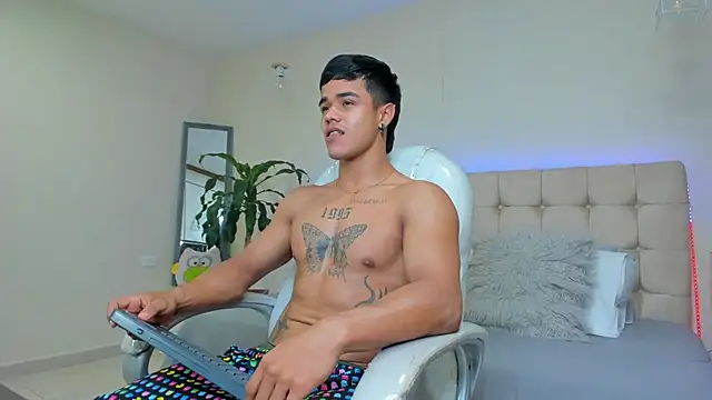 Rob saenz  online show from 03.02.25