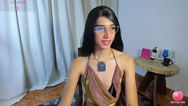 CharlotteLauren online show from 03.30.26