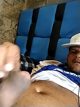 Snapshot of raseccv chatting on 10.01.25 raseccv online show from 10.01.25