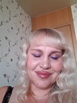 IsabellaBoni online show from 04.04.26