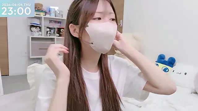 Snapshot of -SHINON- chatting on 06.04.26 -SHINON- online show from 06.04.26