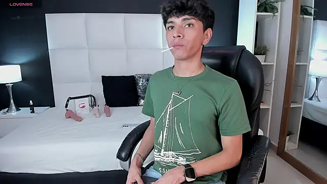 Santy carrington online show from 12.06.24