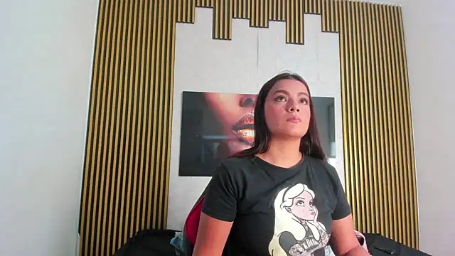 Snapshot of that_temptation chatting on 02.22.25 that temptation online show from 02.22.25