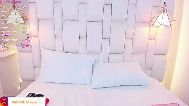 NathaliAdans online show from 03.15.25