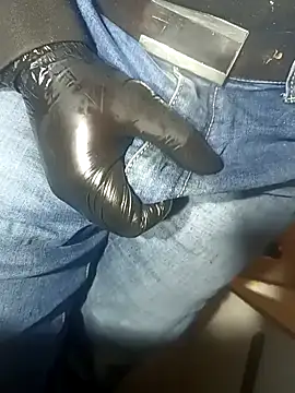 Snapshot of franko1987 chatting on 01.11.25 franko1987 online show from 01.11.25