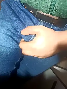 Snapshot of franko1987 chatting on 01.31.25 franko1987 online show from 01.31.25