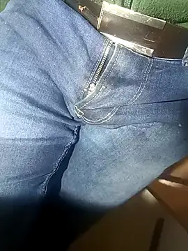 Snapshot of franko1987 chatting on 02.08.25 franko1987 online show from 02.08.25