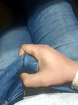 Snapshot of franko1987 chatting on 02.16.25 franko1987 online show from 02.16.25