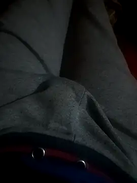 Snapshot of franko1987 chatting on 02.19.25 franko1987 online show from 02.19.25