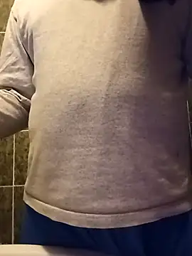 Snapshot of franko1987 chatting on 02.21.25 franko1987 online show from 02.21.25