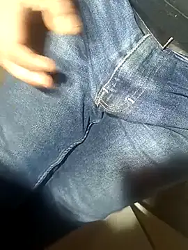 Snapshot of franko1987 chatting on 02.27.25 franko1987 online show from 02.27.25